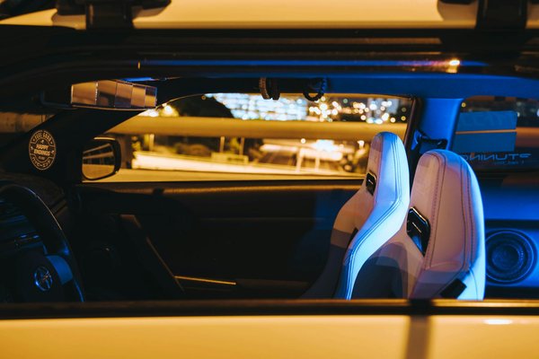 Wie kann die Sichtbarkeit bei Nachtfahrten verbessert werden?